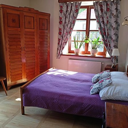 Agharta Bed & Breakfast Казимеж Долни Екстериор снимка